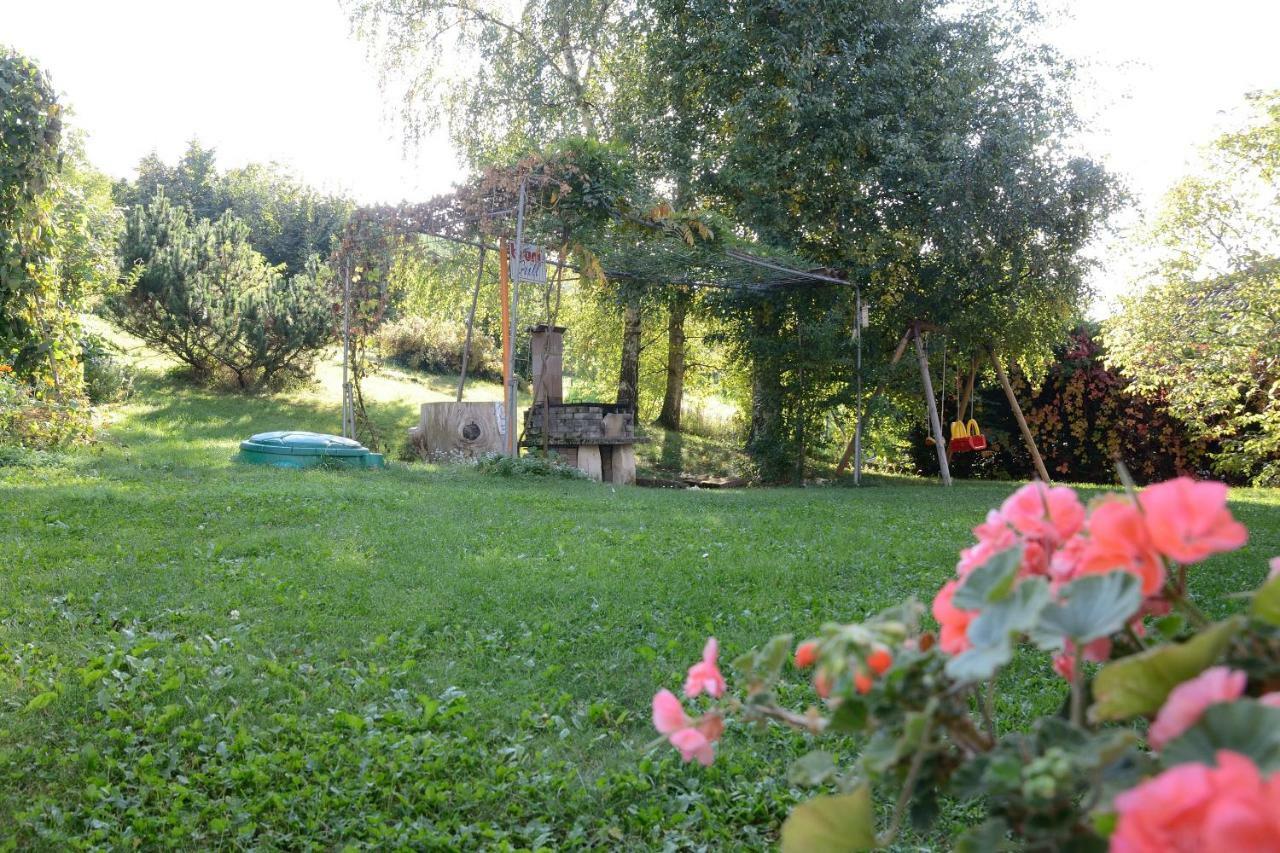 Casa Vacanze Dos De Lore - Relax A Due Passi Da Tovel Туенно Экстерьер фото